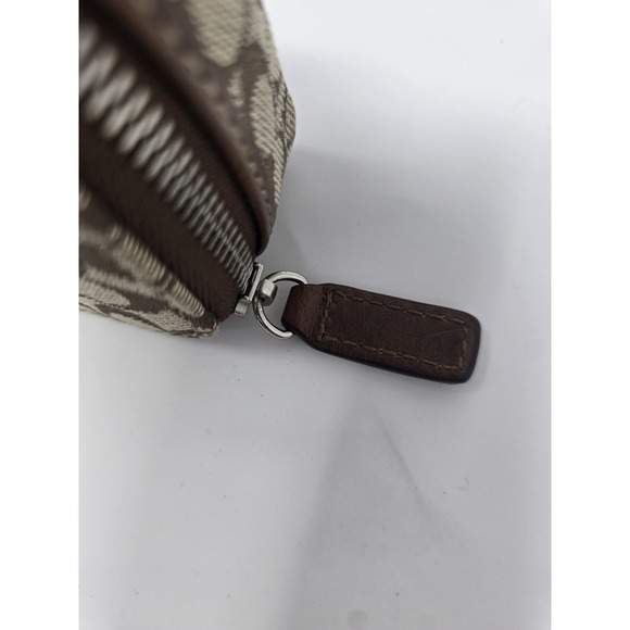 Coach Mini Triple Pill Case Khaki Signature C's With BrownTrim With Pill Bottles - Picture 11 of 11